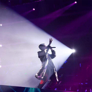 女同志舌吻一区二区三区软件
